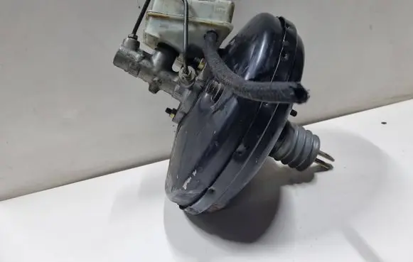 Mercedes-Benz E W124 Brake booster 03776227014 0034301730