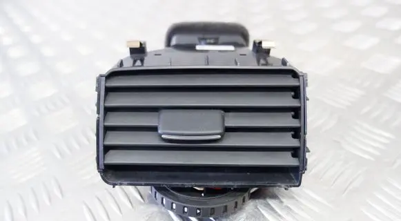 Volkswagen Touareg II Dashboard side air vent grill/cover trim 7P2819703A