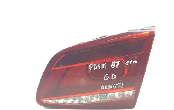 Volkswagen PASSAT B7 Tailgate rear/tail lights 3AE945094D