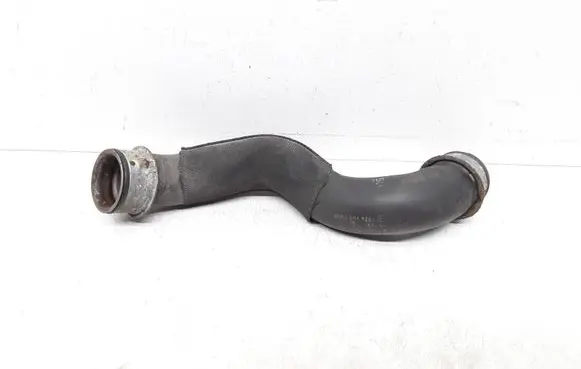 Mercedes-Benz E W212 Engine coolant pipe/hose A2125018282