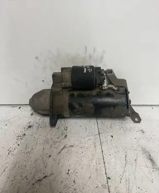 Audi A8 S8 D2 4D Starter motor 1005821723