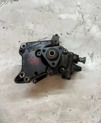 BMW 5 E60 E61 Power steering pump mounting bracket 7801442 7650040107 46000