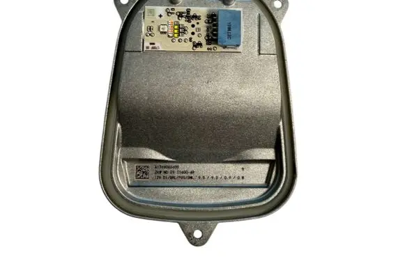 Mercedes-Benz A W176 Headlight ballast module Xenon A1769066600