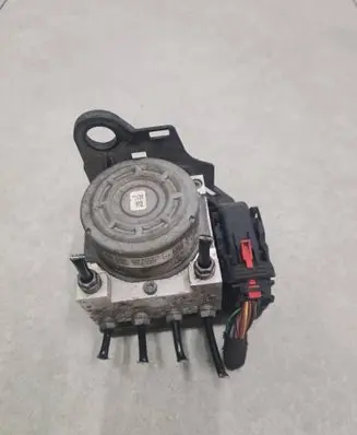 Seat Leon (5F) ABS Pump 28515400203 10062235271 5Q0907379K