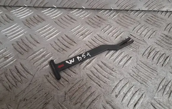 Volkswagen PASSAT B5.5 Engine bonnet (hood) release handle 3B0823593
