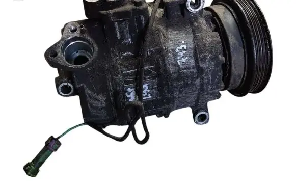 Volkswagen PASSAT B5.5 Air conditioning (A/C) compressor (pump) 8D0260808 4472208182 HFC134A