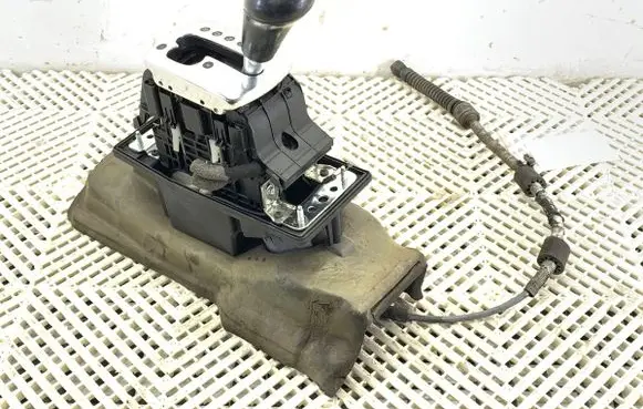 Audi A8 S8 D3 4E Gear shift rod 