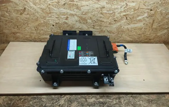 KIA Ceed Hybrid / electric car battery 375M0G4000 100RES020057