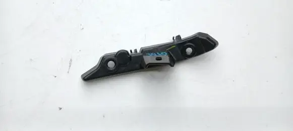 BMW 2 G42 Front splash guards bracket 8874618