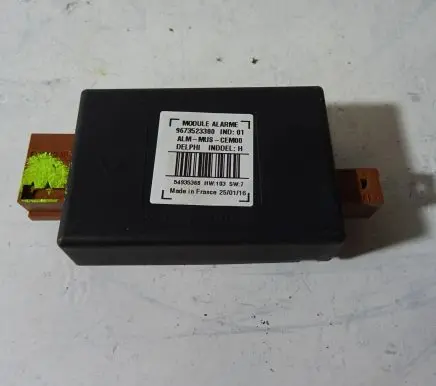 Peugeot 308 Engine control unit/module 9673523380