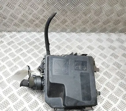 Peugeot 308 Fuse box set 9843058980 9843059080