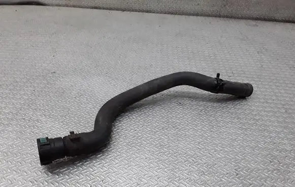 Mazda 2 Engine coolant pipe/hose