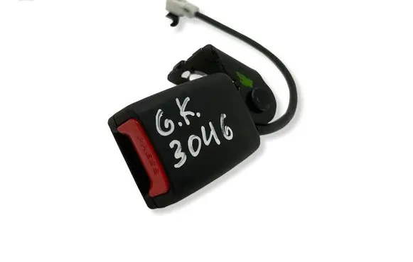 Hyundai i20 (PB PBT) Rear seatbelt buckle 