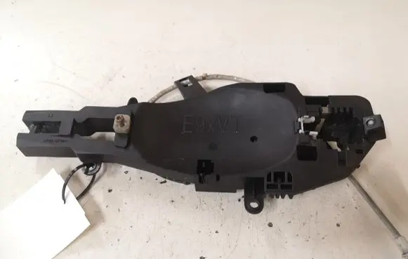 BMW 3 E90 E91 Front door exterior handle/bracket E9XVT