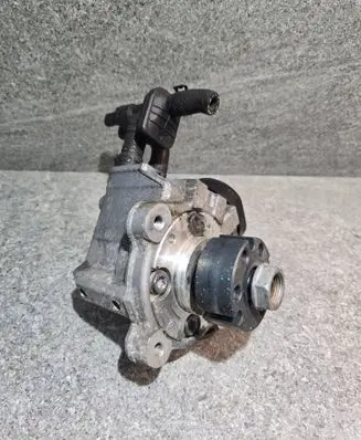 Volkswagen PASSAT B6 Fuel injection high pressure pump 0445010507
