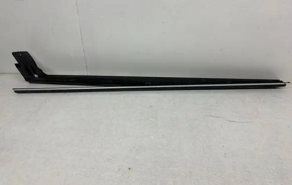 Mercedes-Benz CLK AMG A209 C209 Front door glass trim molding A2097200324