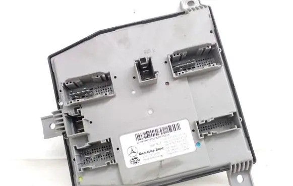 Mercedes-Benz E W213 SAM control unit A2139009119 A2139014103 A1679021701