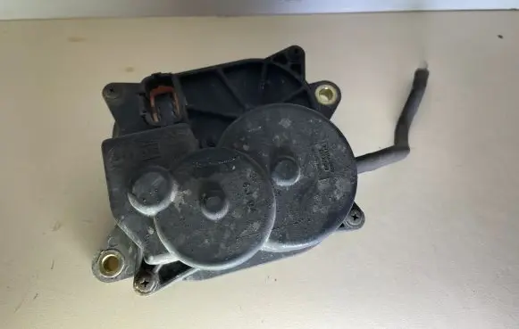 Nissan Navara D40 Gearbox control unit/module 0511000070