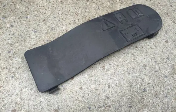 Ford Explorer VI Wiper trim LB5BS02222ACW