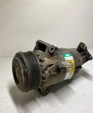 Opel Zafira B Air conditioning (A/C) compressor (pump) 13124752