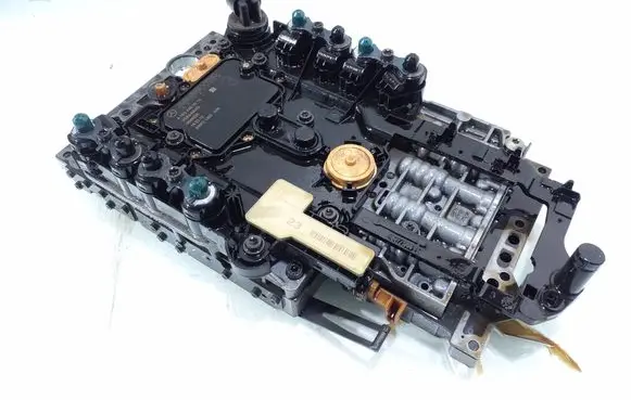 Mercedes-Benz E W212 Transmission gearbox valve body 2122700006 R2122770101 A0034460310