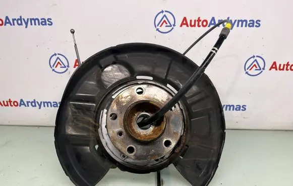 BMW 3 F30 F35 F31 Rear wheel hub spindle/knuckle 6792523 33326792523