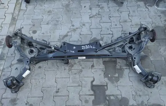 BMW 1 F40 Stub axle 