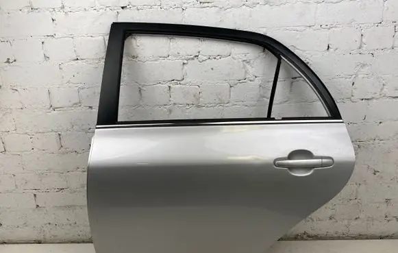 Toyota Corolla E140 E150 Rear door