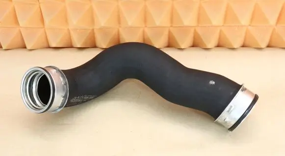 Mercedes-Benz SLK R171 Intercooler hose/pipe 1715280082 A1715280082