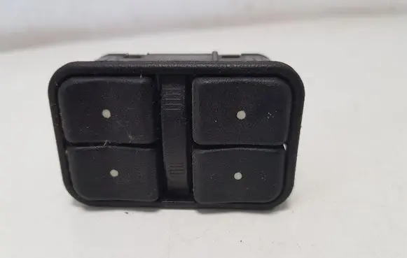 Opel Zafira A Electric window control switch 93350575