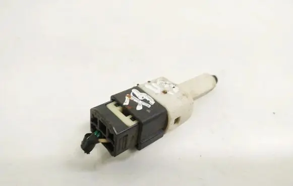 Peugeot 107 Brake pedal sensor switch