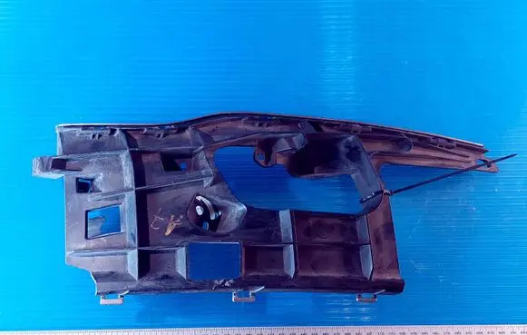 Audi A7 S7 4G Front bumper mounting bracket 4G8807096A
