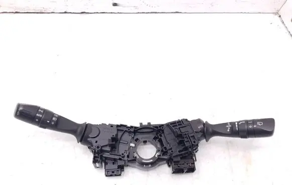 Toyota RAV 4 (XA40) Wiper turn signal indicator stalk/switch 3325017F744 12A9017F865