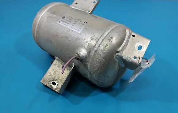 Bentley Continental Air suspension tank/reservoir 3D0616201 IMPRK1598004