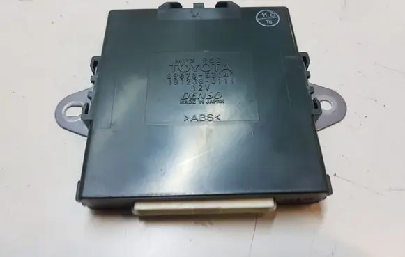 Lexus IS 220D-250-350 Parking PDC control unit/module 8967053040 1012380111