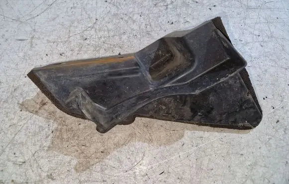 Nissan X-Trail T31 Radiator trim 62823JG80A