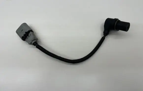 Volkswagen PASSAT B6 Crankshaft position sensor 06A906433K