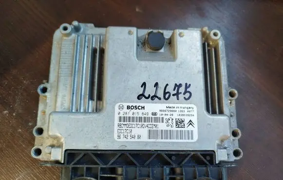 Peugeot 207 Engine control unit/module 9674254080 0281015849