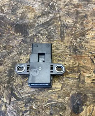 BMW 5 E39 ESP acceleration yaw rate sensor 34526753694 0018412 0265005248