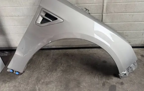 Ford S-MAX Fender 
