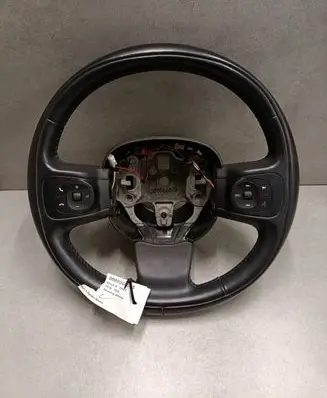 Fiat 500L Steering wheel 6204725 6204726