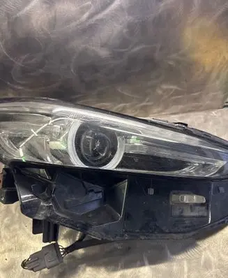 Mazda 6 Headlight/headlamp