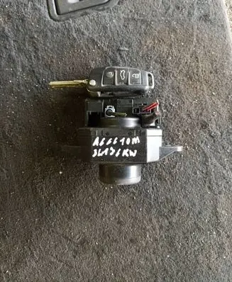 Audi A6 S6 C6 4F Ignition lock 4F0910132 33301602 4F0909135