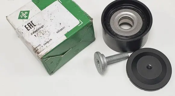 Mercedes-Benz E W212 Alternator belt tensioner 532023410