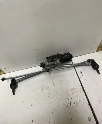 Renault Kangoo I Front wiper linkage and motor 5356302