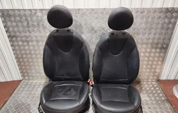 Mini One - Cooper R57 Seat set 