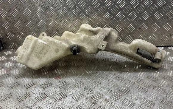 Audi A4 S4 B5 8D Windshield washer fluid reservoir/tank 8D0955453AL