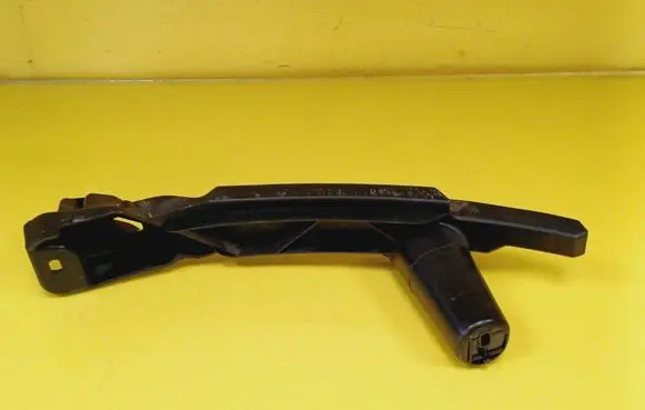 Volkswagen Golf V Front bumper mounting bracket 1K0807890A
