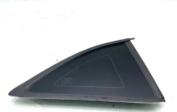 Chevrolet Camaro Rear side window