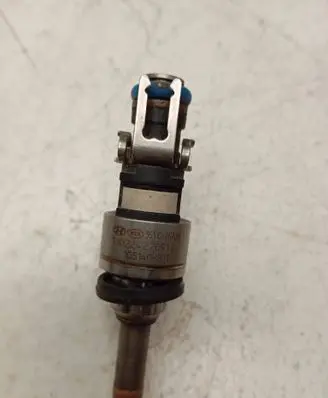 KIA Optima Fuel injector 353102G720 10224220912 105140511